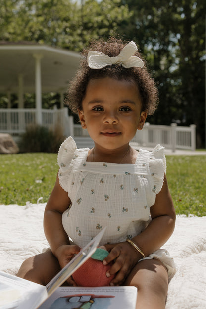 The Capri Bow Clip
